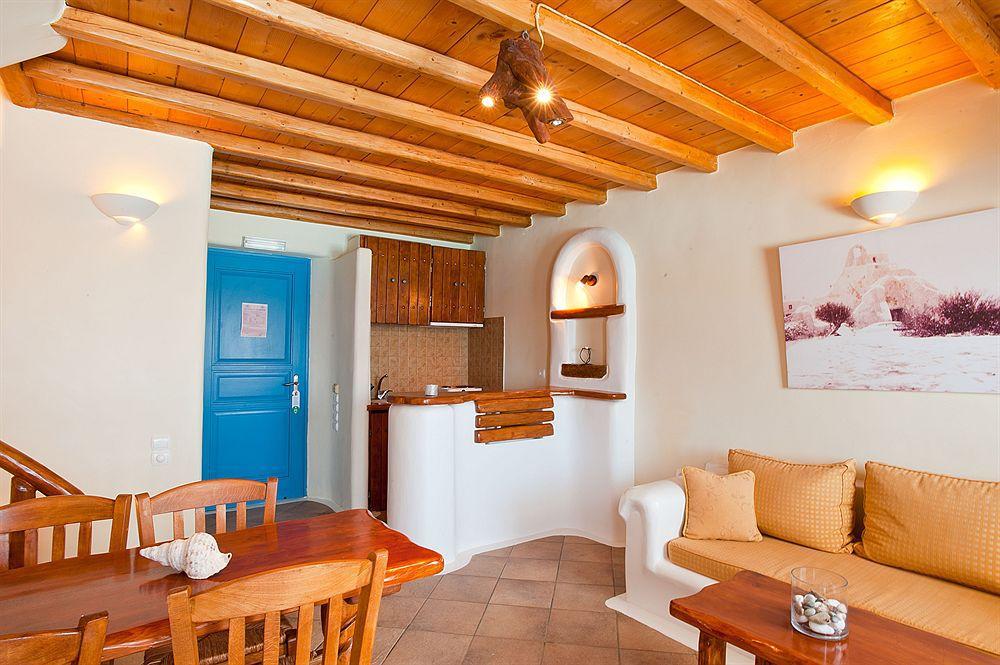 Mykonos Lolita, A Grecotel Resort To Live Mykonos Town Екстер'єр фото